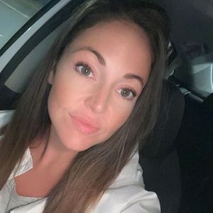 Meet your Posher, Marcia